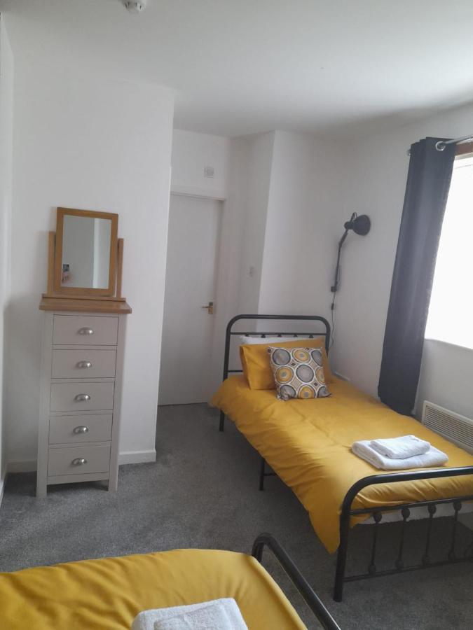 דירות דונקסטר Flat 4 Corner House מראה חיצוני תמונה